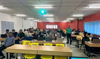FTKA students are currently attending the BIM 1 Proficiency Course, gaining hands-on experience in digital construction and modeling on 1/10/2025 - 3/10/2025 course includes expert-led sessions by Ts. Dr. Zahrizan Hj Zakaria on 1 October 2025 at UMPSA 